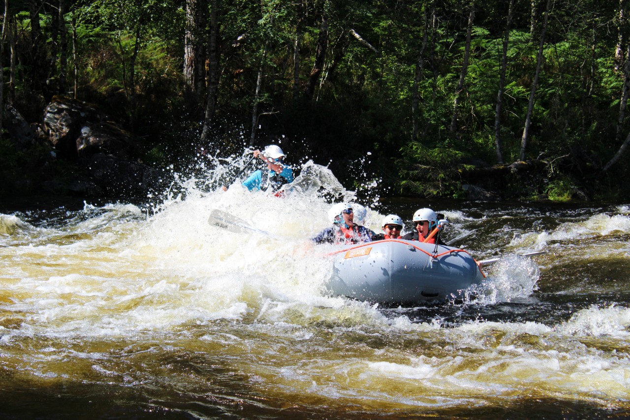 WHITE WATER RAFTING – River Garry near Fort William, Scotland gallery 9