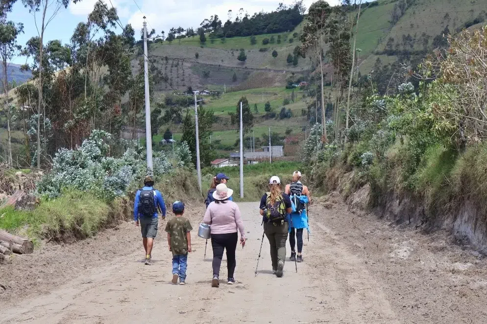 6-Day Ecuador Andes Hiking – Villages Volcanoes and Waterfalls, photo 2