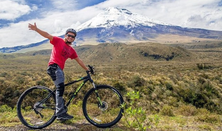 Cotopaxi Volcano Biking and Hiking Day Tour, listing photo