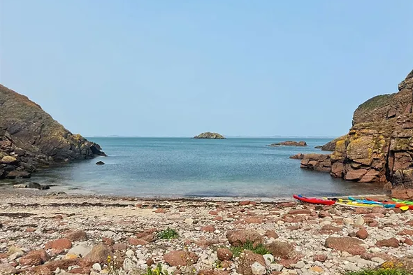 Private Family and Group Kayak Tours in Pembrokeshire gallery 5