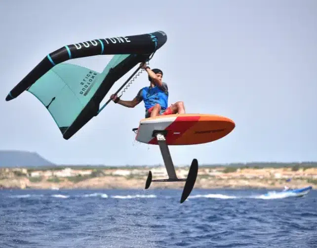 Beginner to Advanced Wing Foil Lessons in Cádiz, listing photo