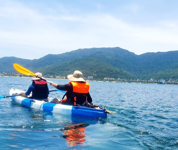 Surf, Kayak and Snorkelling Equipment Rentals in Da Nang gallery 2