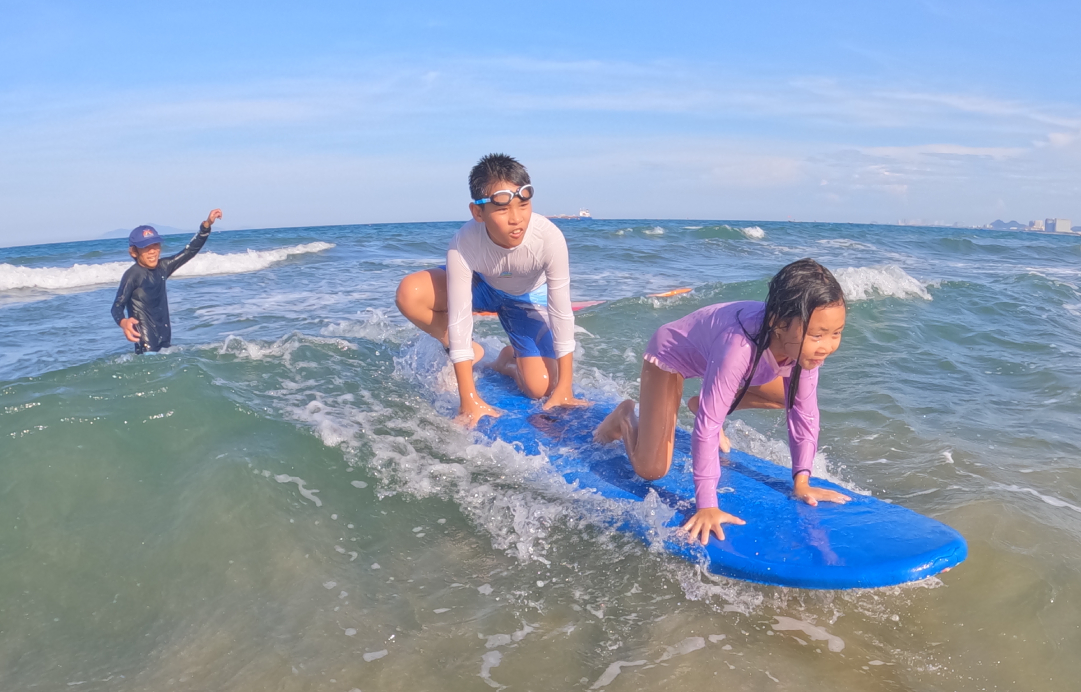Surf, Kayak and Snorkelling Equipment Rentals in Da Nang, photo 2