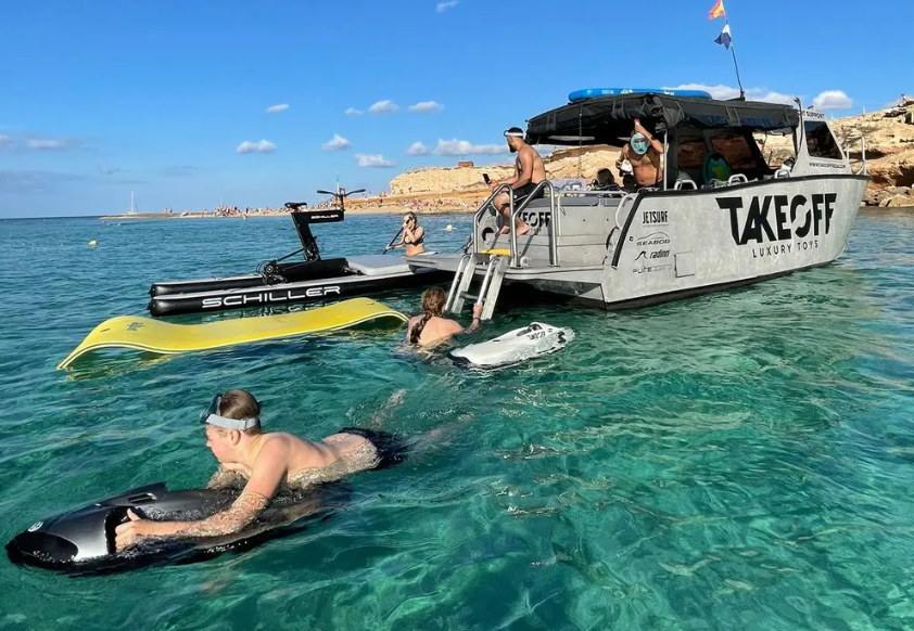 Luxury Public Boat Tour with Water Toys in San Antonio Bay, listing photo