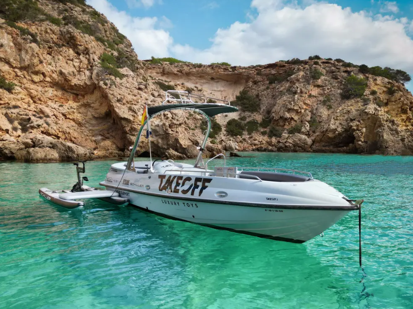 Beach and Cave Public Boat Tour in San Antonio Bay gallery 4
