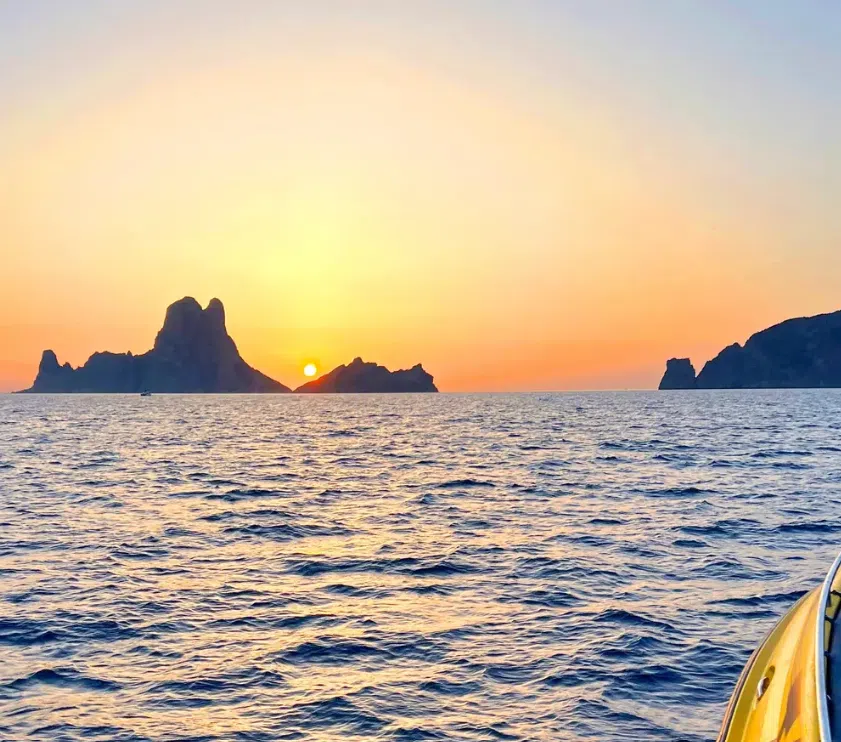 Private Sunset Boat Tour in San Antonio Bay, photo 2