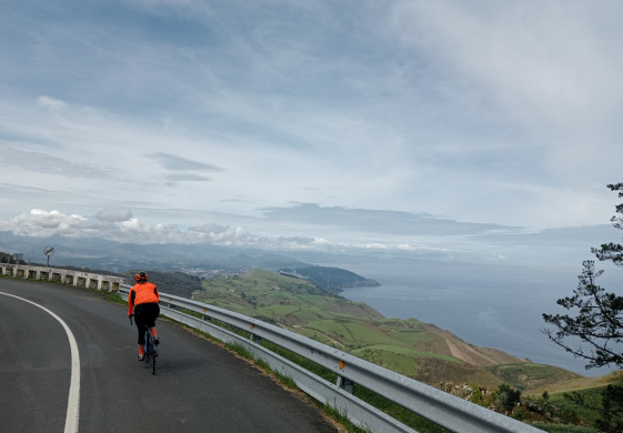 Road Bike Tour in San Sebastián gallery 4