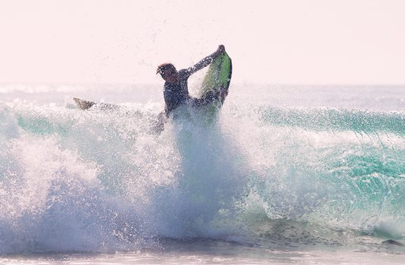 Bodyboard Lessons on Fistral Beach in Newquay, photo 2