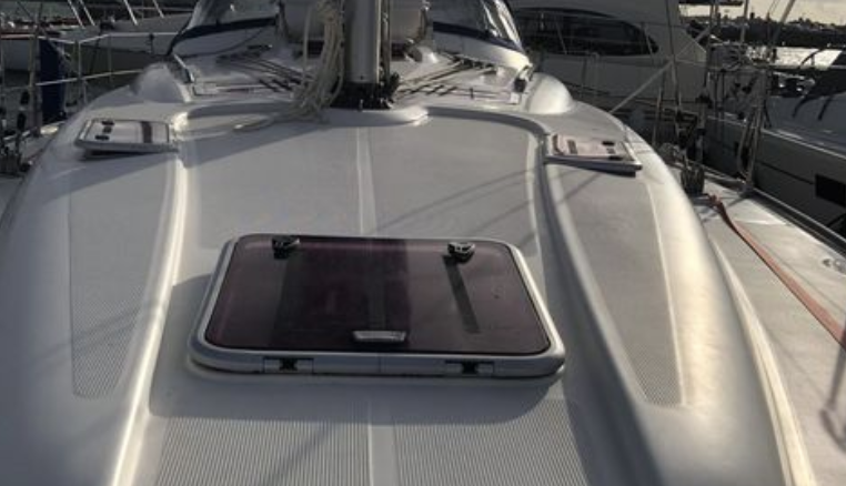 Nautical Dreams Bavaria Cruiser 42 Sailing Charter on the Solent, photo 3