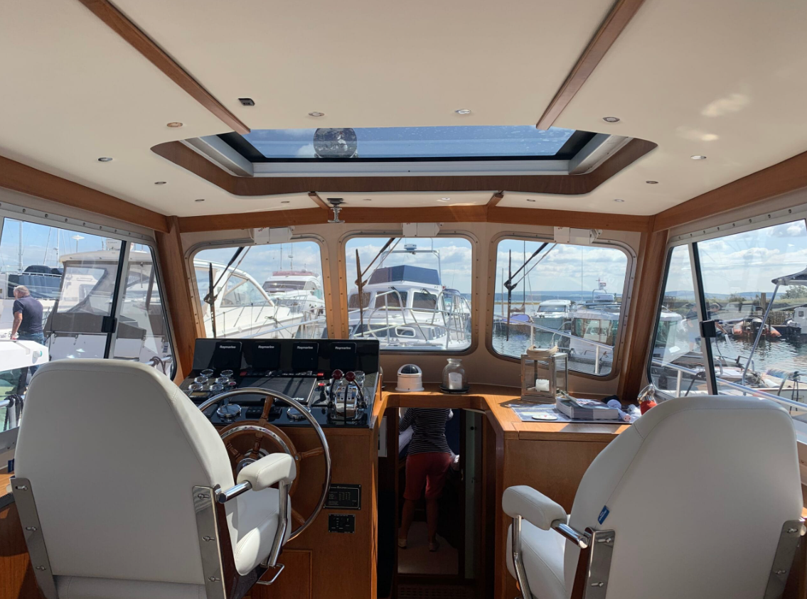 Lady Emma Weymouth Nelson 34 Charter on the Solent, photo 4