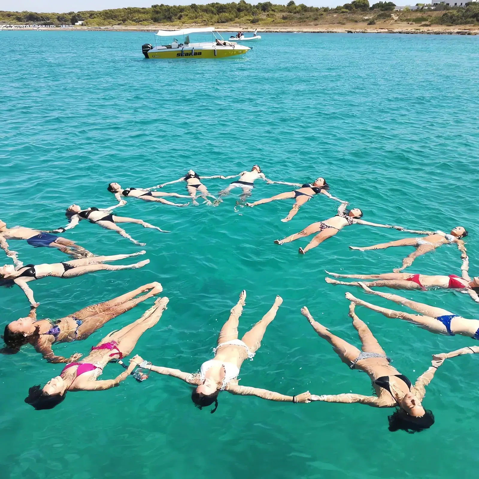 Punta Pizzo & Sant’Andrea Island Boat Tour with Snorkelling & Aperitif, photo 2