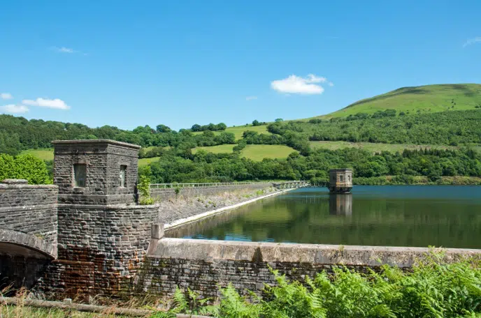 Brecon Beacons Reservoir and Ridge Walk: A Circular Adventure from Talybont-on-Usk, photo 3