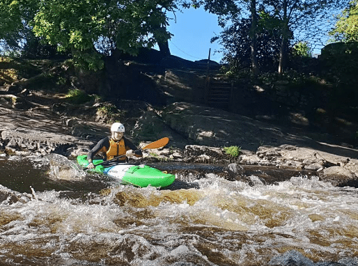 90-Minute Kayaking Adventure on the River Dee, Llangollen, photo 2