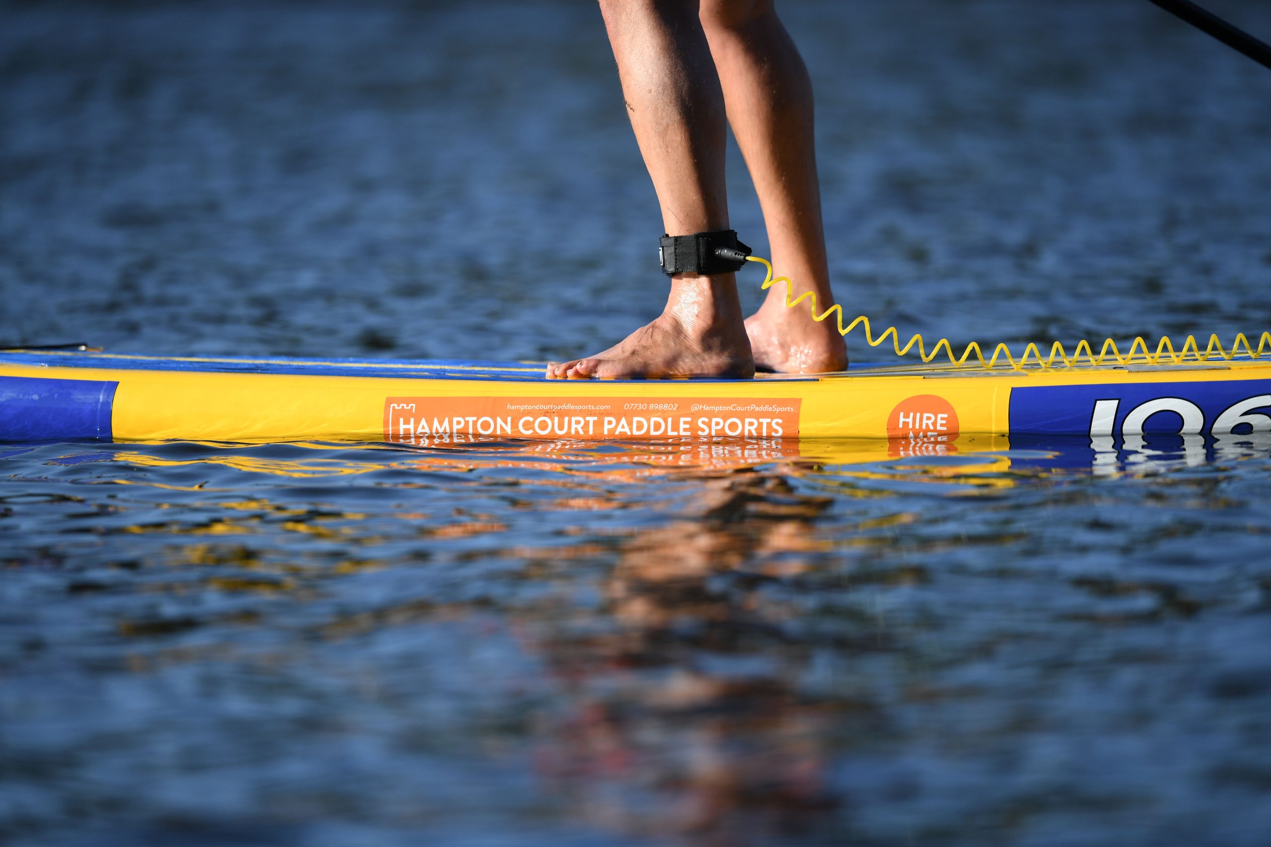 Improver 2-Hour 1-1 SUP Lesson – River Thames, Surrey gallery 3