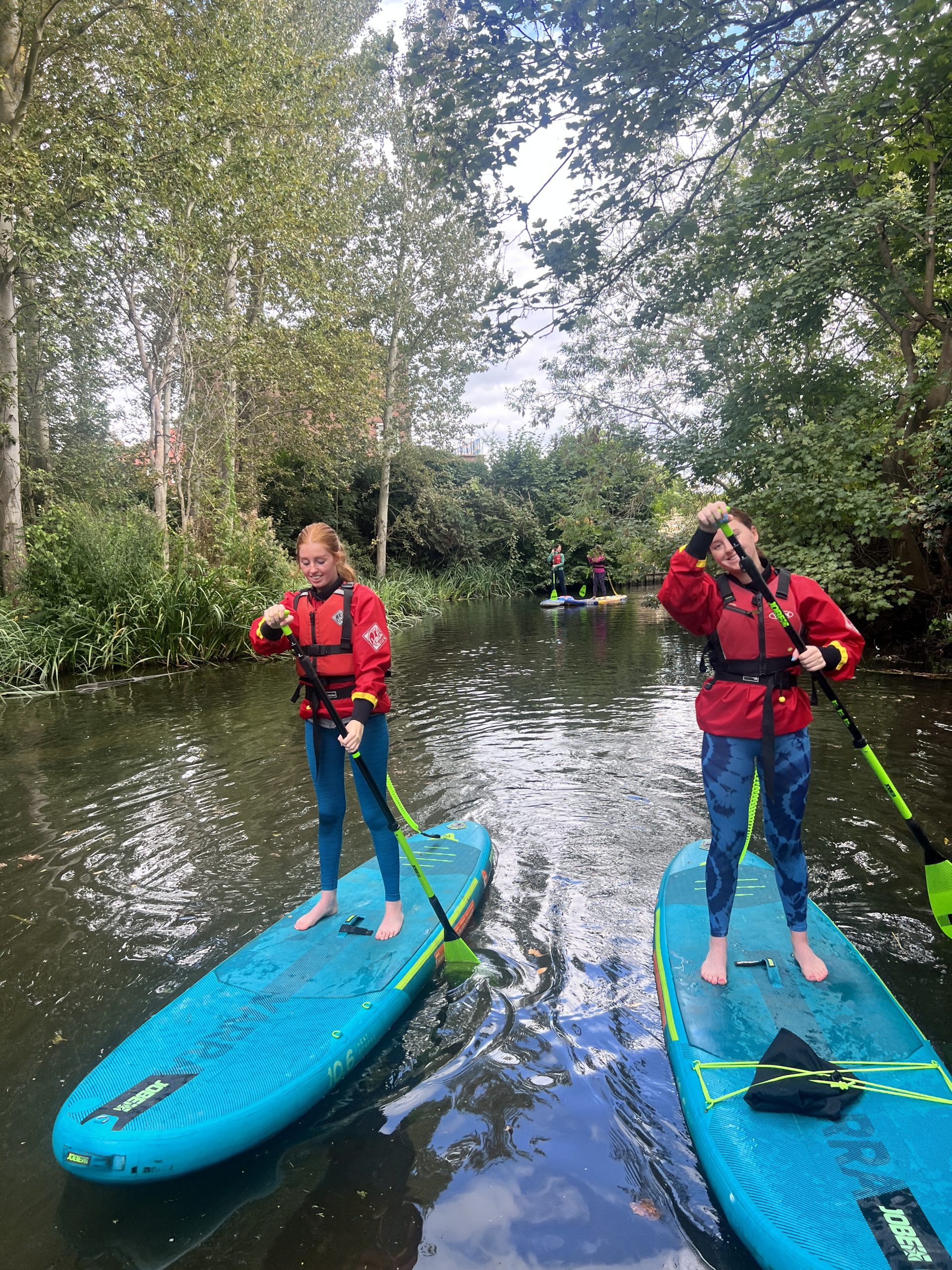 90-Minute Group SUP Lesson – River Thames, Surrey gallery 10