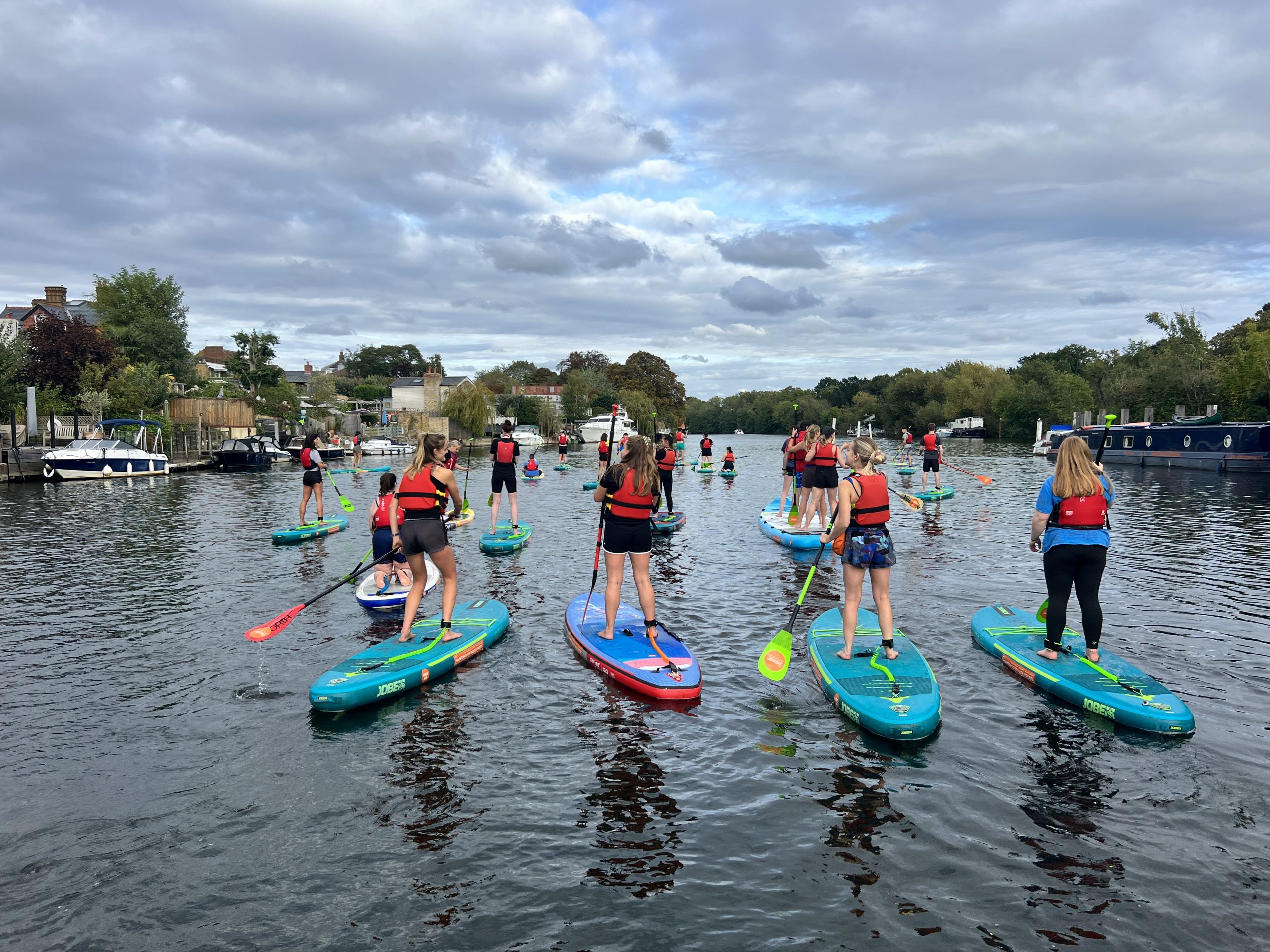Paddleboard (SUP) Hire – River Thames, Surrey gallery 10