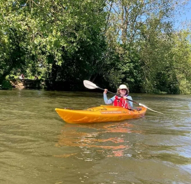 90-Minute Group Kayak Lesson – River Thames, Surrey, photo 4