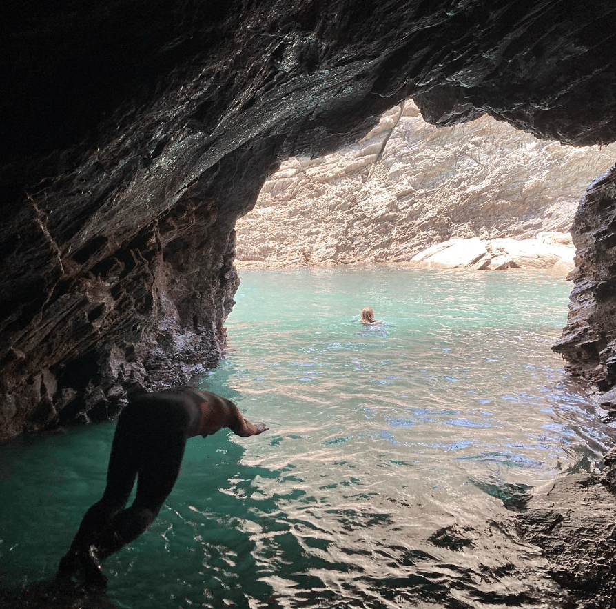 2.5-Hour Coasteering Adventure in Bossiney Bay, photo 4
