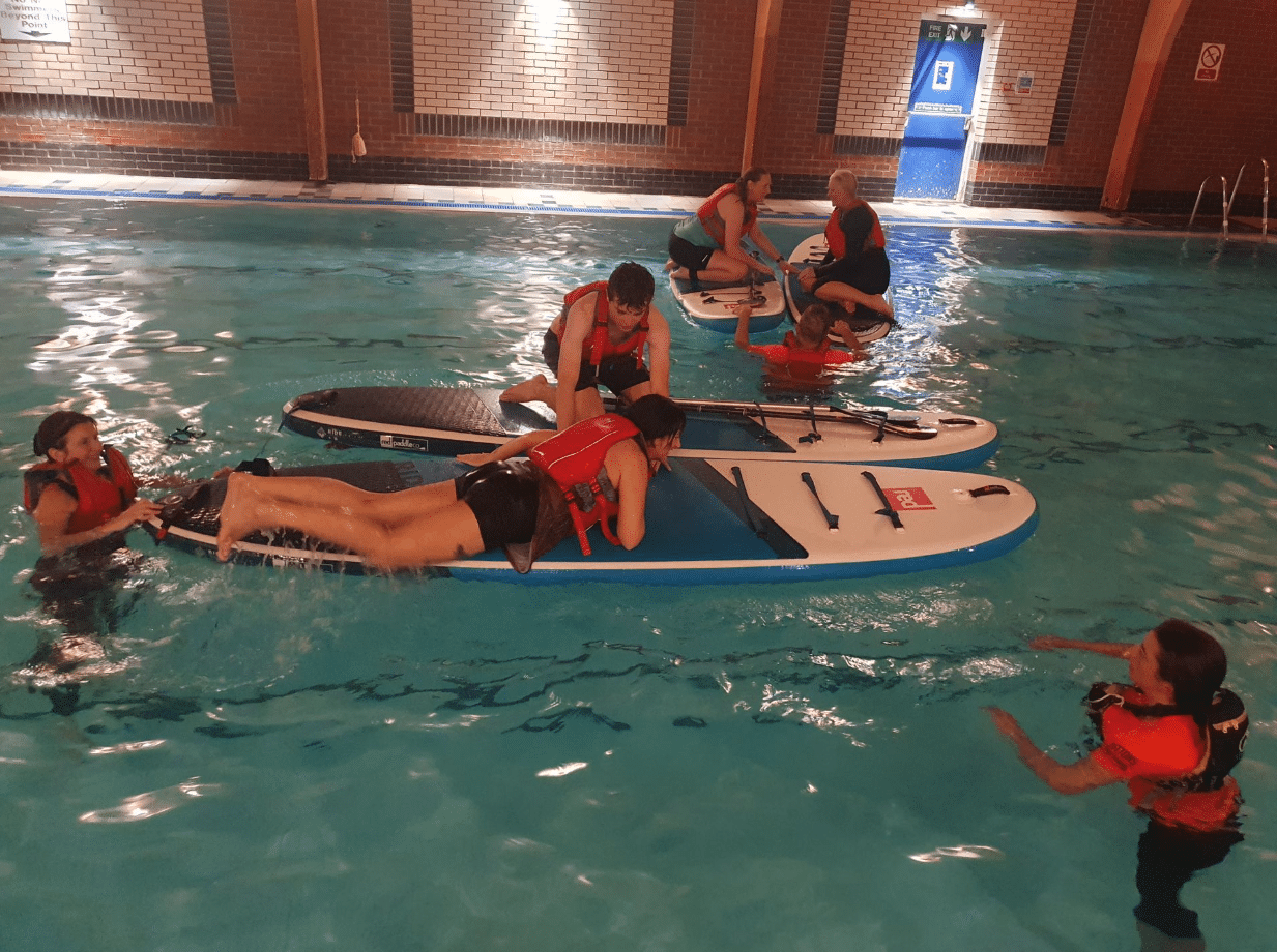 Pool SUP Rescue Technique Clinic in Thames Ditton, photo 3