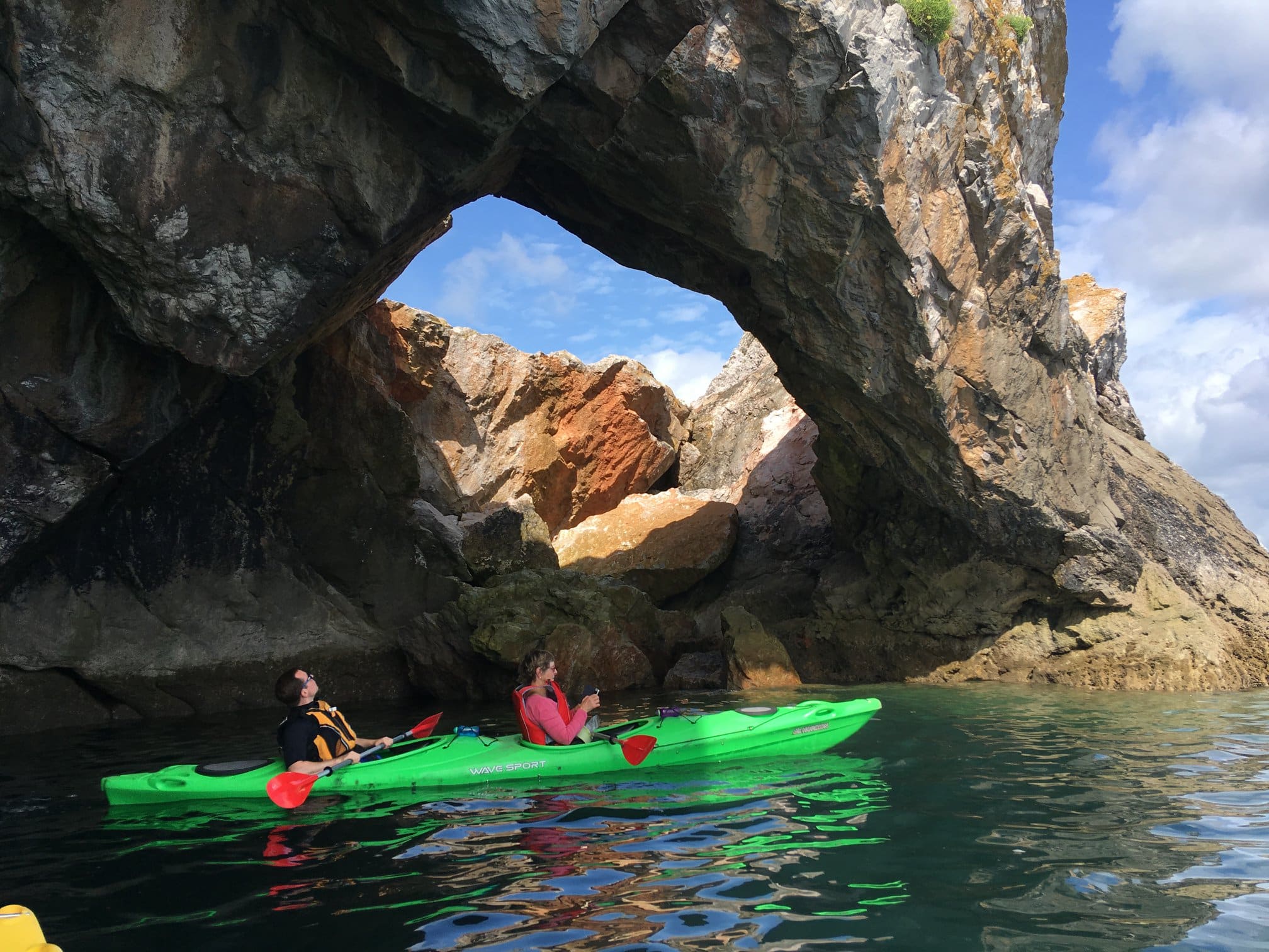 Full Day Guided Kayaking Geopark Sea Safari in Torquay, photo 3