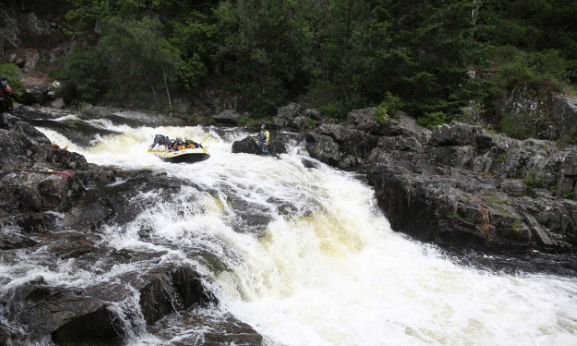 White Water Rafting on the River Tummel, photo 2