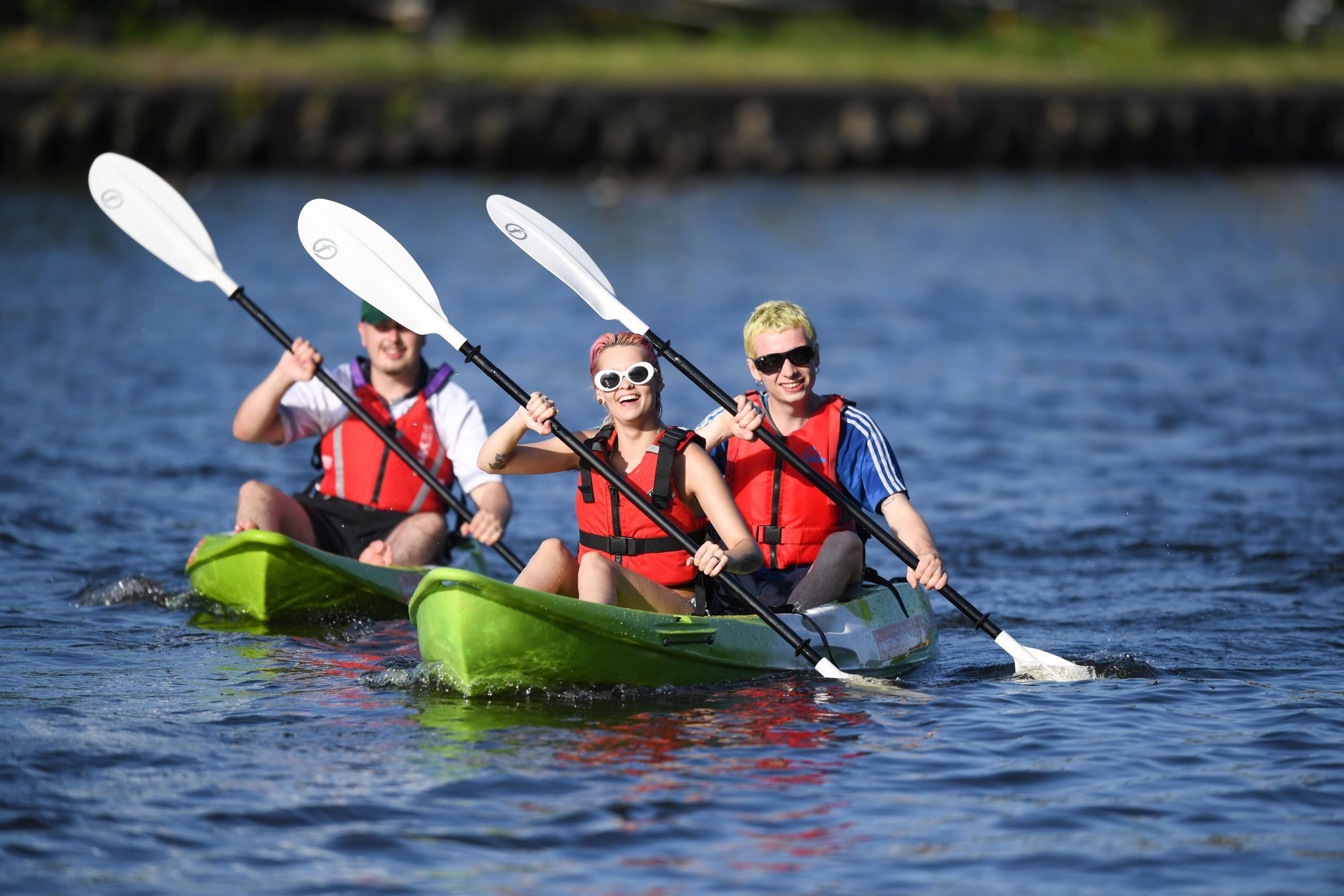 2-Hour Social Paddling – River Thames, Surrey gallery 2