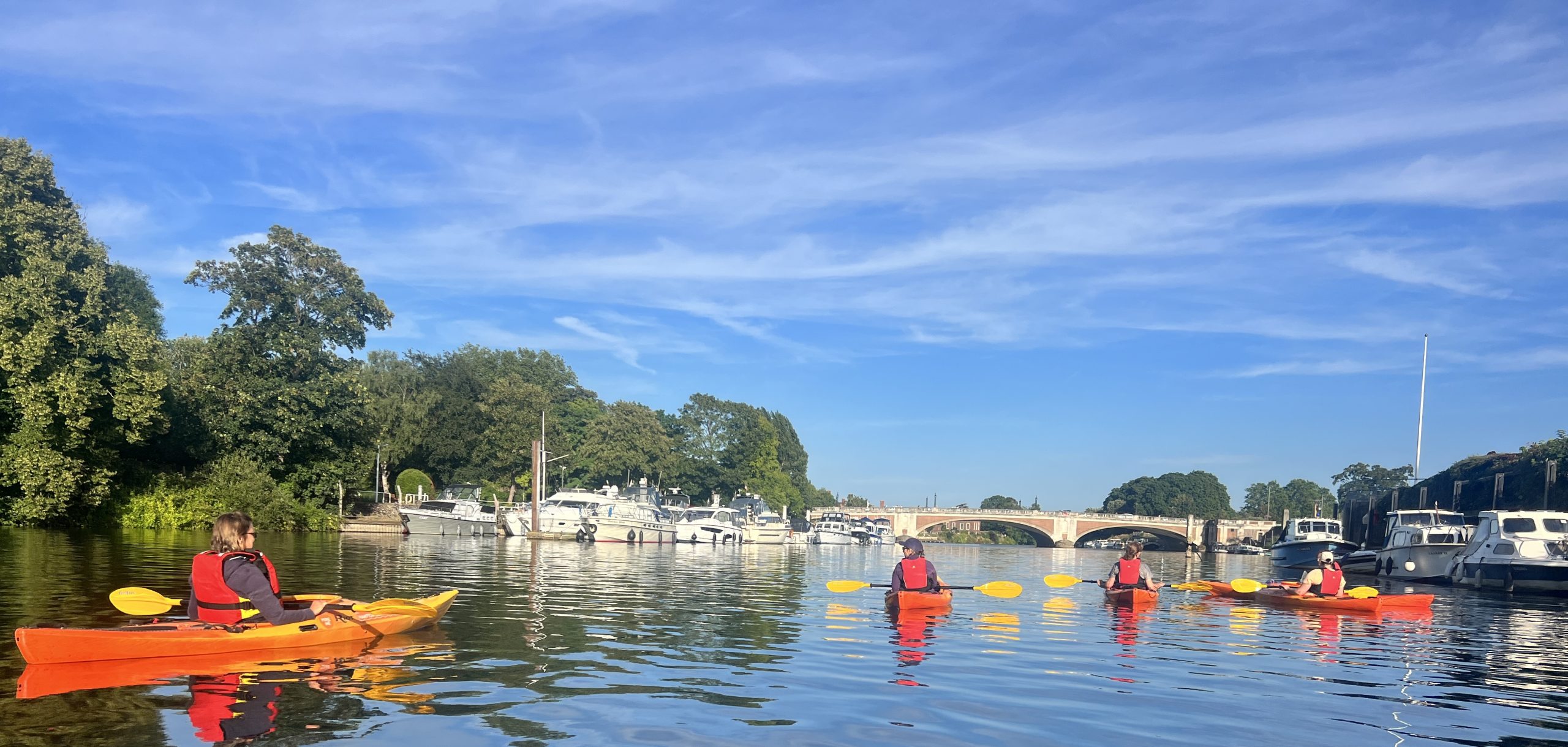 Single Touring Kayak Hire – River Thames, Surrey gallery 3
