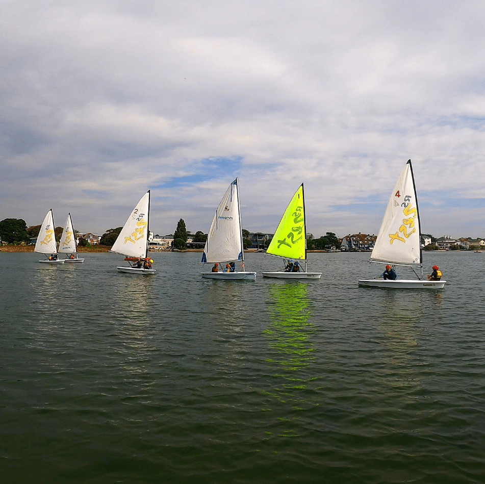 1-Hour Sailing Taster Lesson near Bournemouth gallery 4