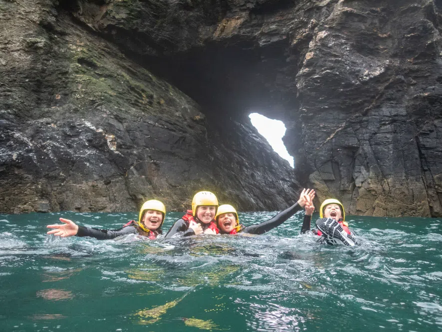 Beginner Coasteering in West Cornwall, photo 3