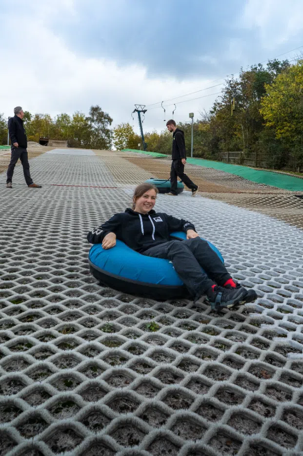 30-Minute Tubing Session in Sparkbrook, Birmingham, photo 2