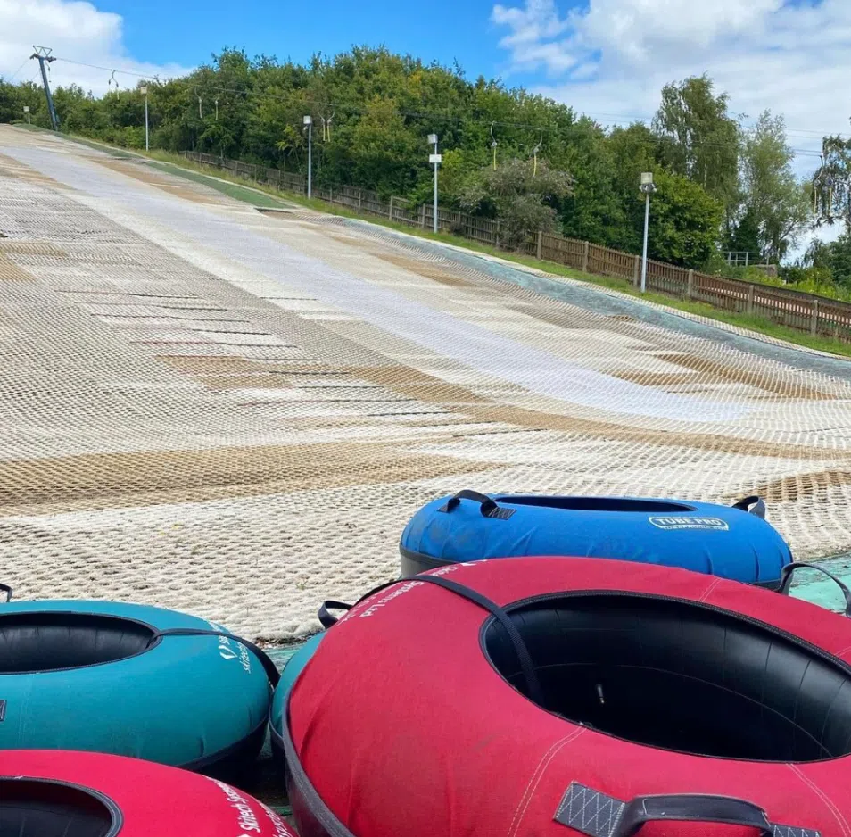 30-Minute Tubing Session in Sparkbrook, Birmingham, photo 3