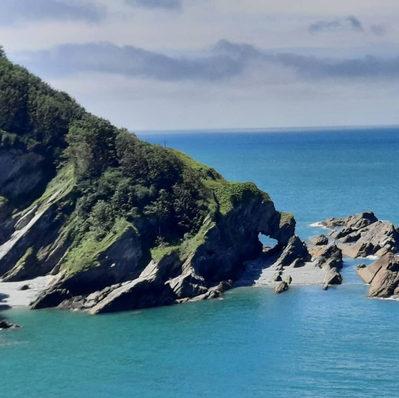 Small-Group Coasteering Adventure at Hele Bay, Ilfracombe, photo 3