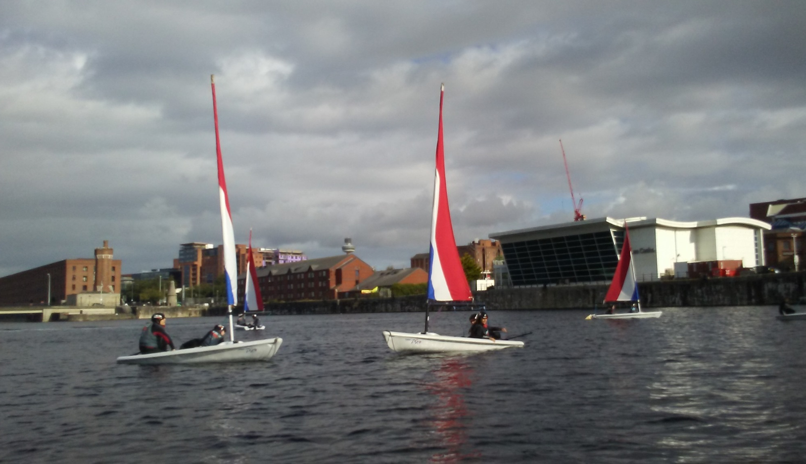 1-Hour Learn to Sail Taster - Queens Dock, Liverpool, photo 4