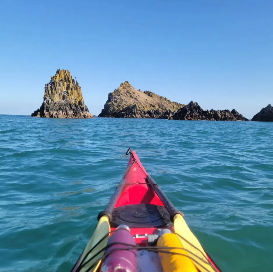 Level 3 Sea Kayak Course – 2 Days in Dartmouth, Devon, photo 2