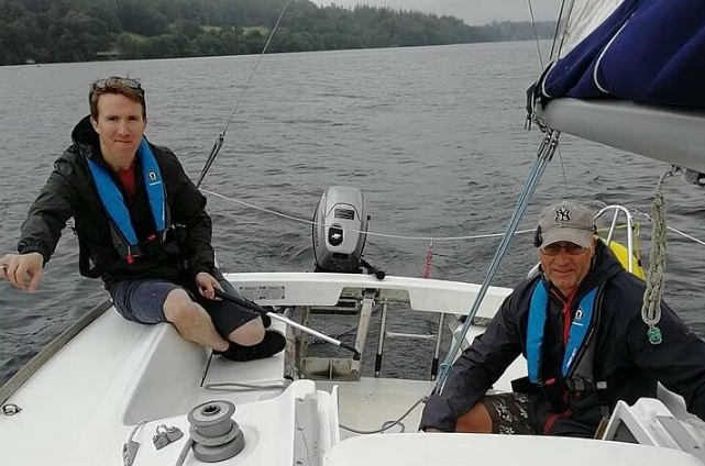Sailing Experience on Lake Windermere, photo 5