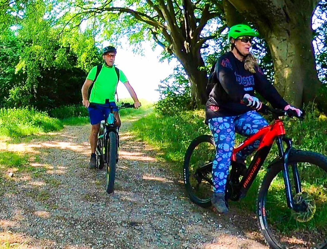 Salisbury, Stonehenge and Sarum Guided Cycle Tour, photo 5