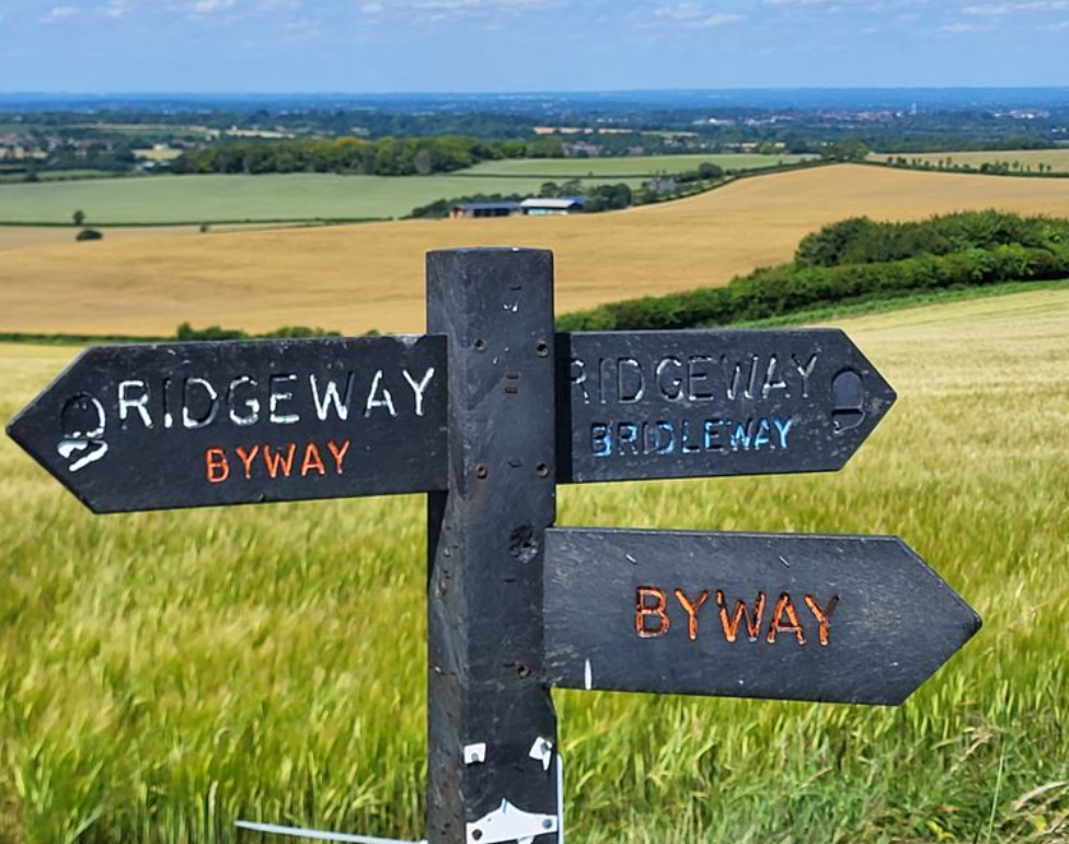 The Ancient Ridgeway and Avebury Cycle Tour, photo 3
