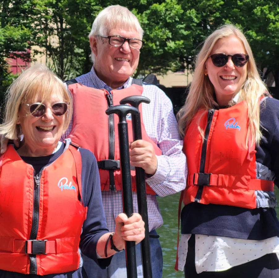 Relaxing Adult SUP Sessions on Regent’s Canal, London, photo 3