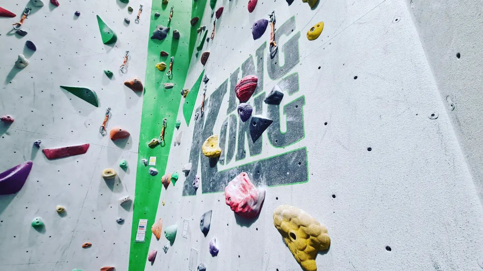 Learn to Lead – Indoor Climbing Session in Cumbria, photo 3