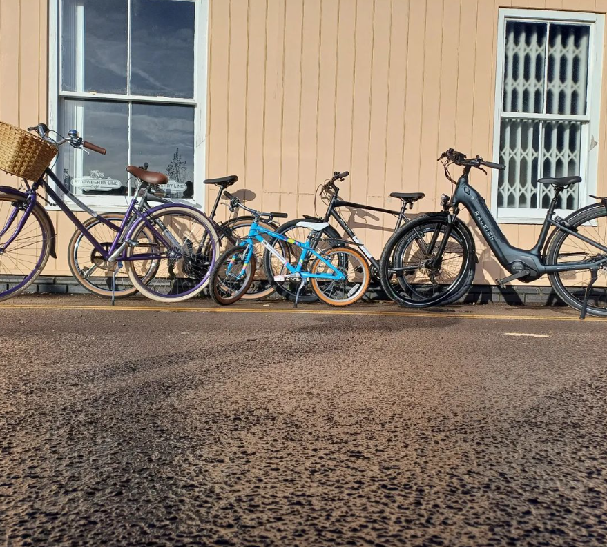 Cycle Rental for The Strawberry line Cycle Path, photo 4