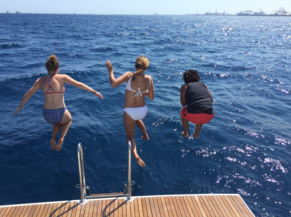 Private Chartered Sailing Sunset Cruise in Barcelona, photo 2