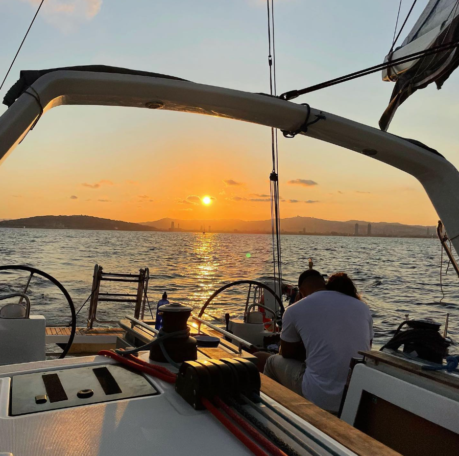 Chartered Sunset Sailing Cruise in Barcelona gallery 7