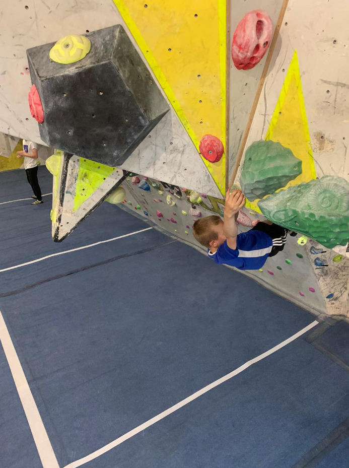 Bouldering Youth Training Program in Torquay, photo 5