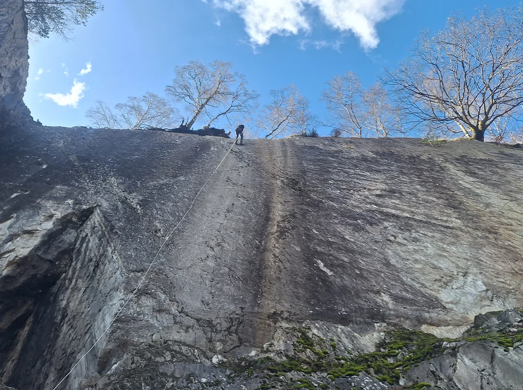 Abseiling Session in Keswick, Langdale, or Coniston, photo 5