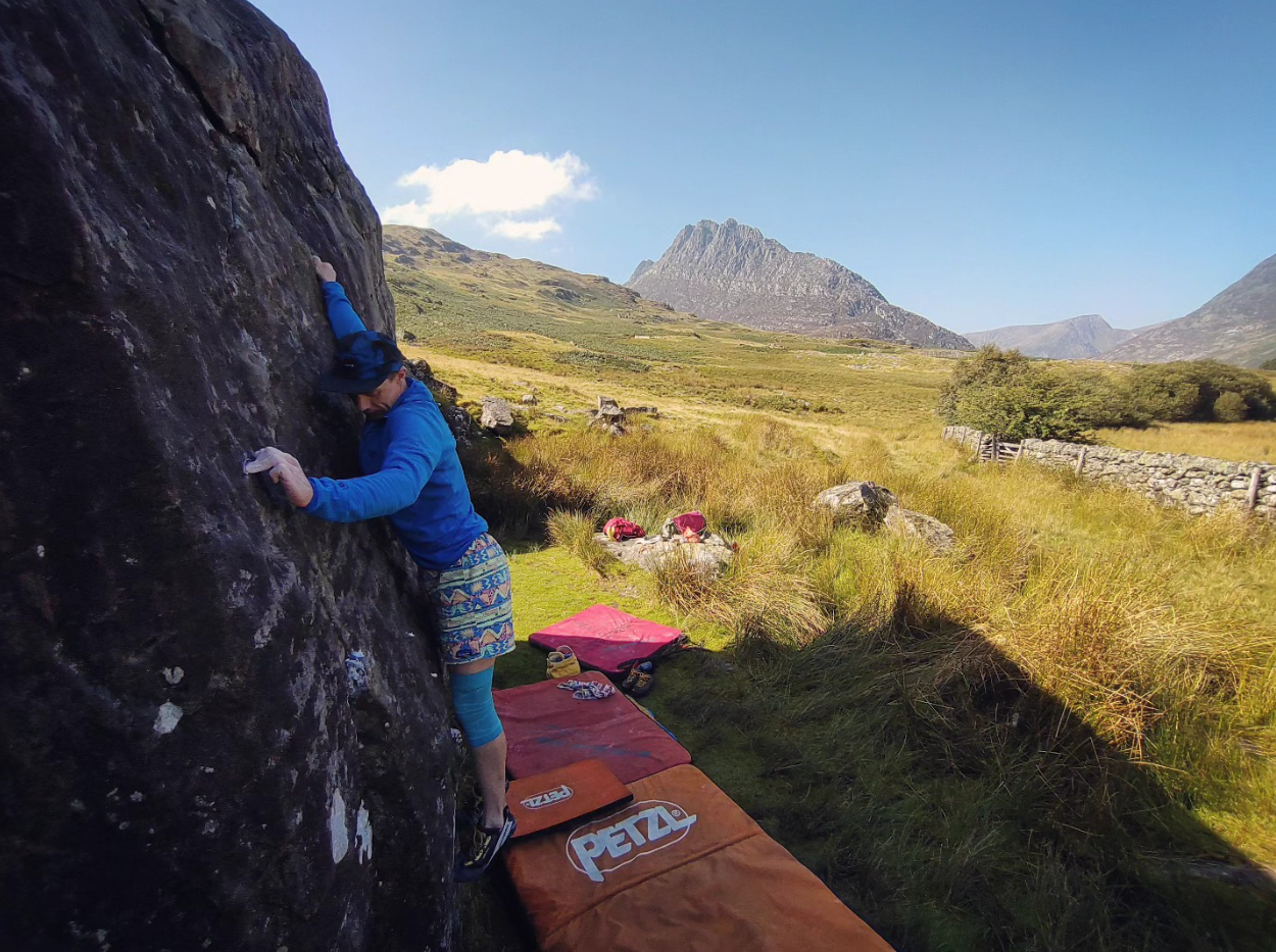 Outdoor Guided Bouldering Coaching in North Wales gallery 2