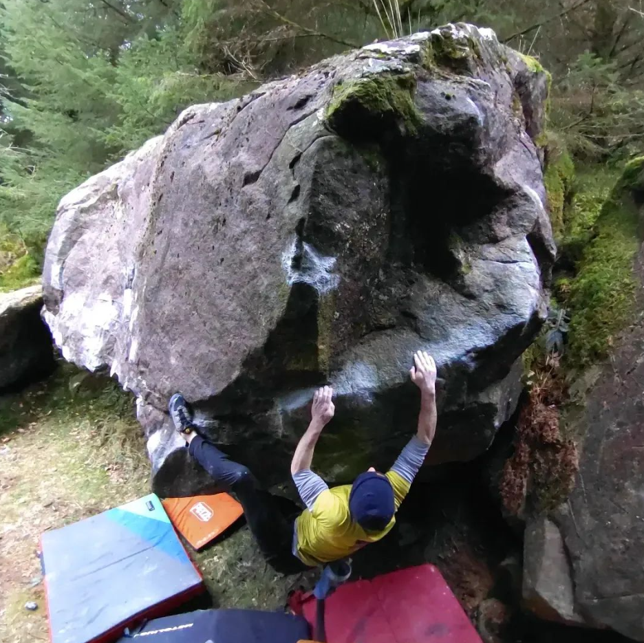 Outdoor Guided Bouldering Coaching in North Wales gallery 8
