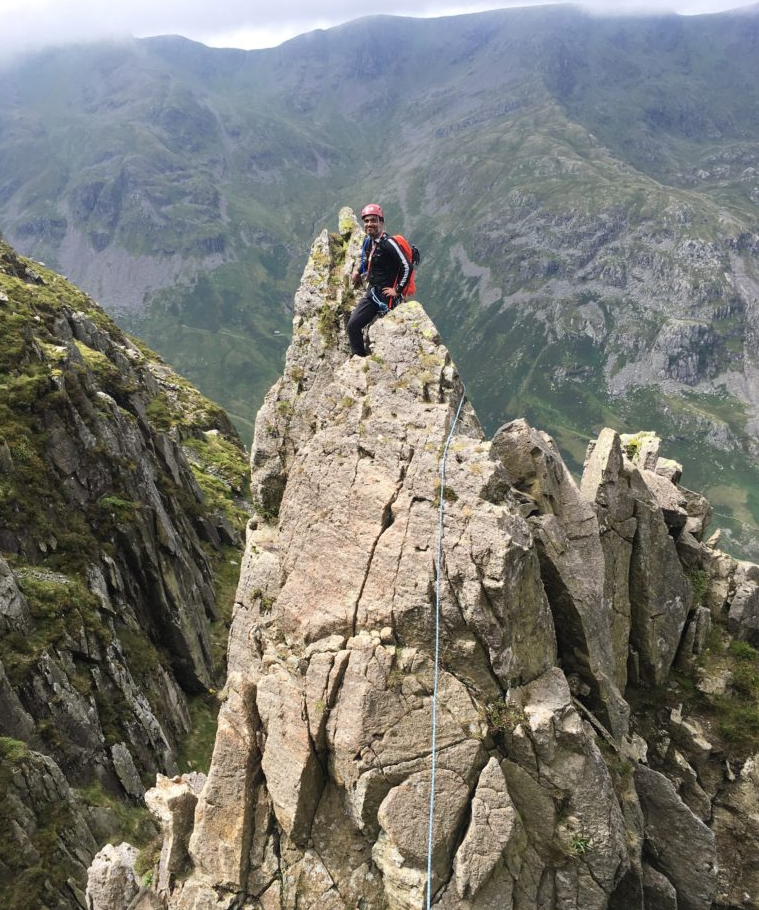 Guided Scrambling on Pinnacle Ridge (Grade 2/3) gallery 2