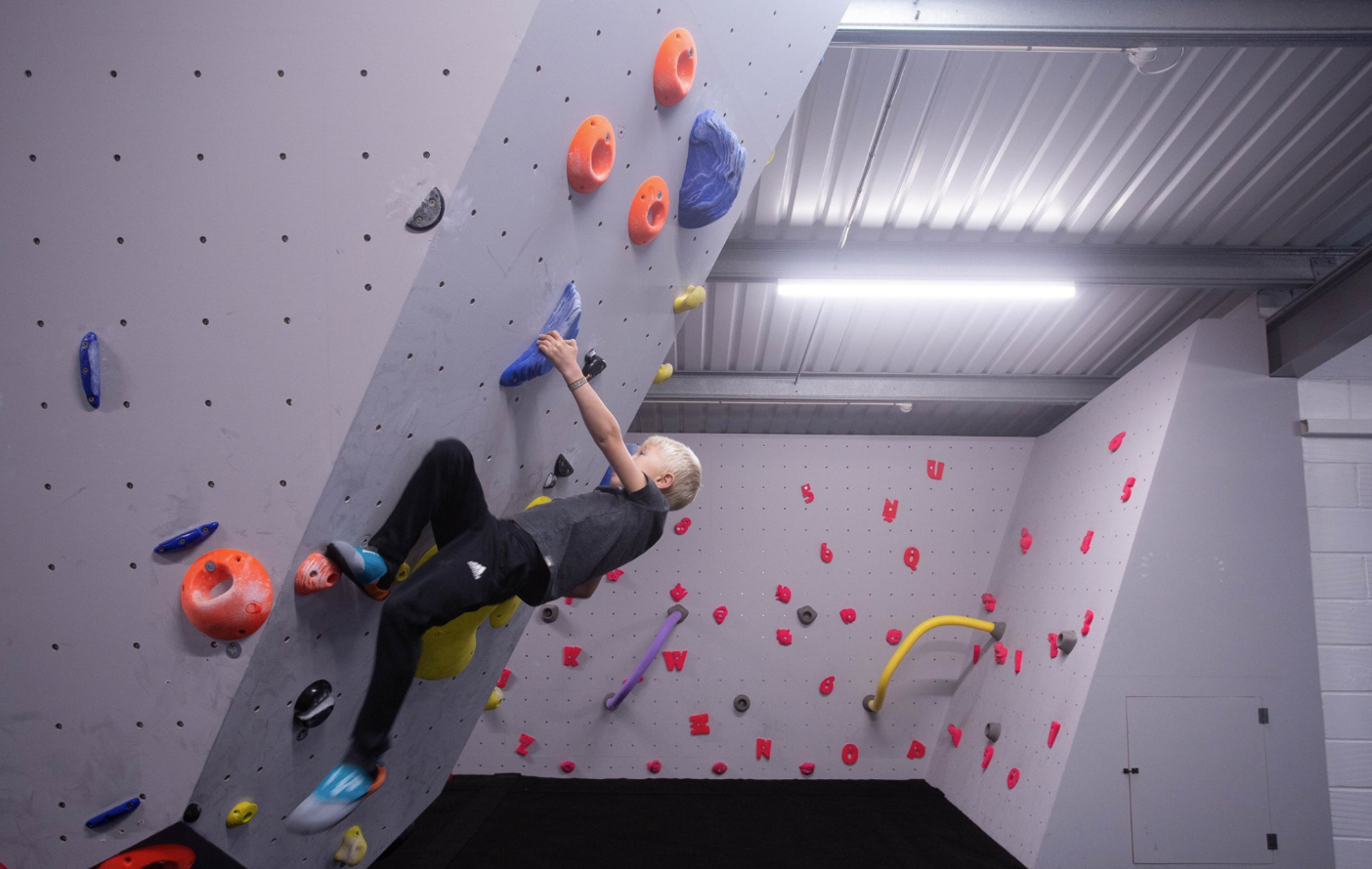 Bouldering Taster Sessions in North Devon gallery 4