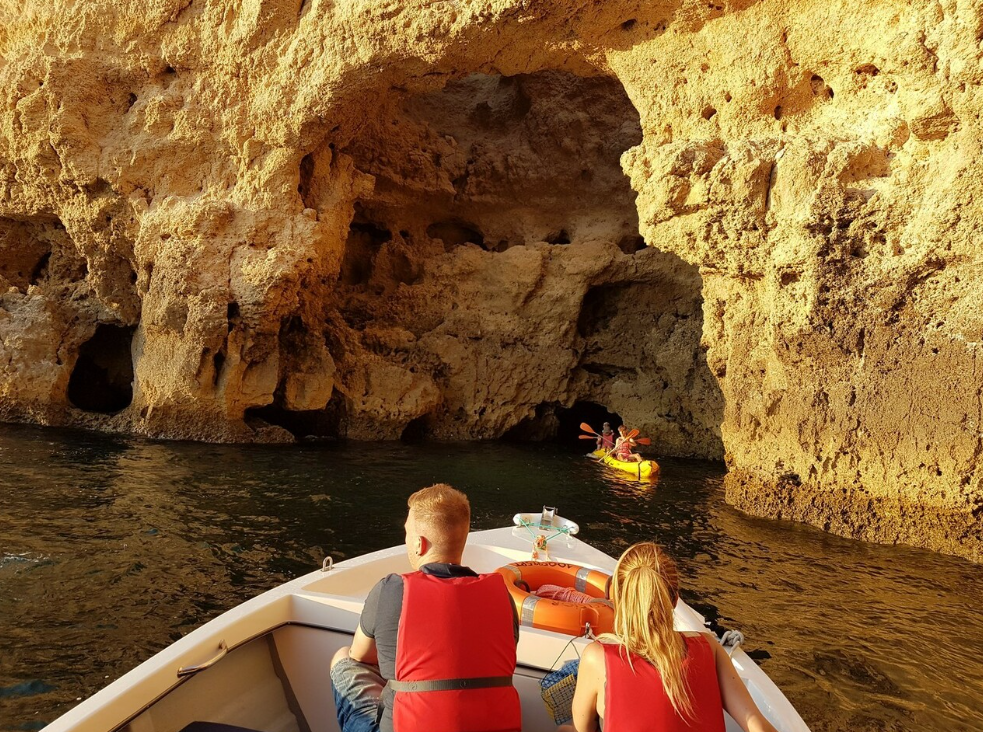 Coastal Boat Tour to Ponta da Piedade Caves and Beaches gallery 7