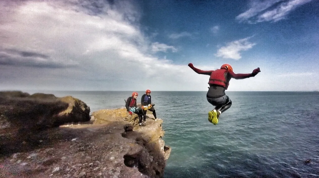 Small Group Private Coasteering Geopark Tour in Torquay, Devon, photo 2